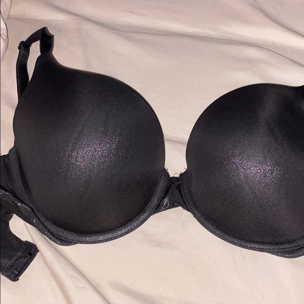 Victoria secrets bra